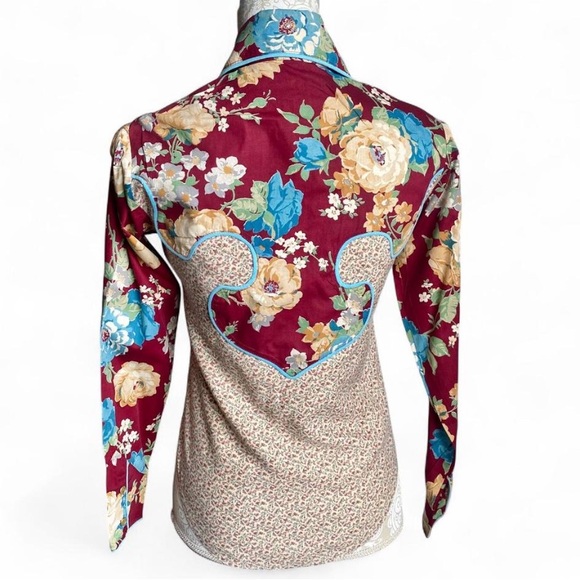 Vintage 70s Floral Western Pearl Snap Shirt - Picture 2 of 12